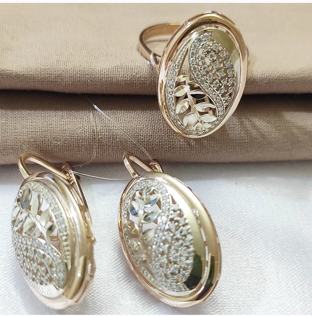 Diana Collection 685519 вес 11.89 г золото, фианит купить,NaN