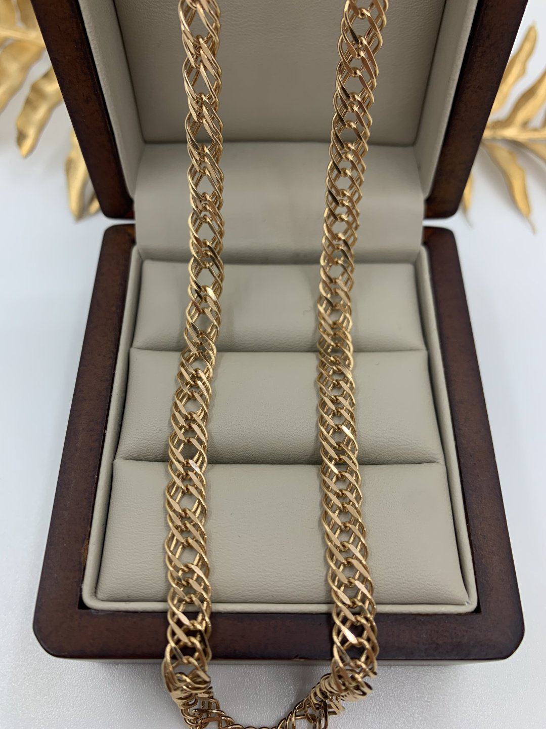 Цепь Dinara Gold 348116 длина 50 см, вес 10.18 г золото, плетение тройной ромб купить,NaN