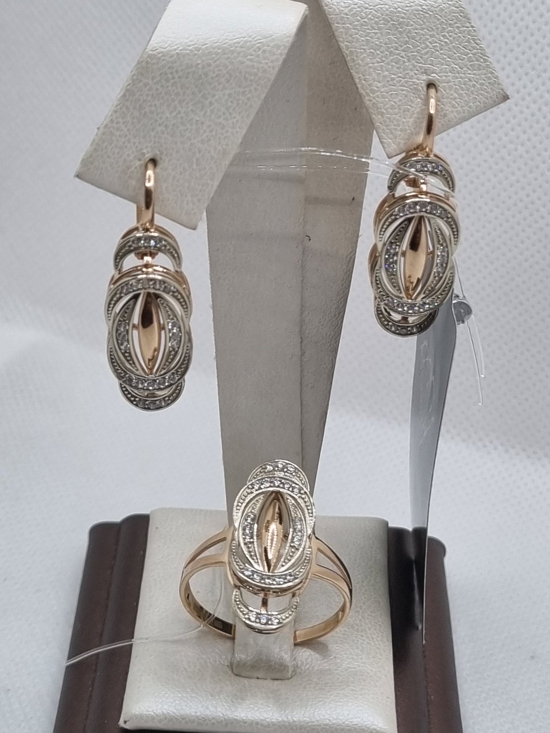 Zhanar Gold ZHA84/229 вес 9.78 г золото, цирконий купить,731450