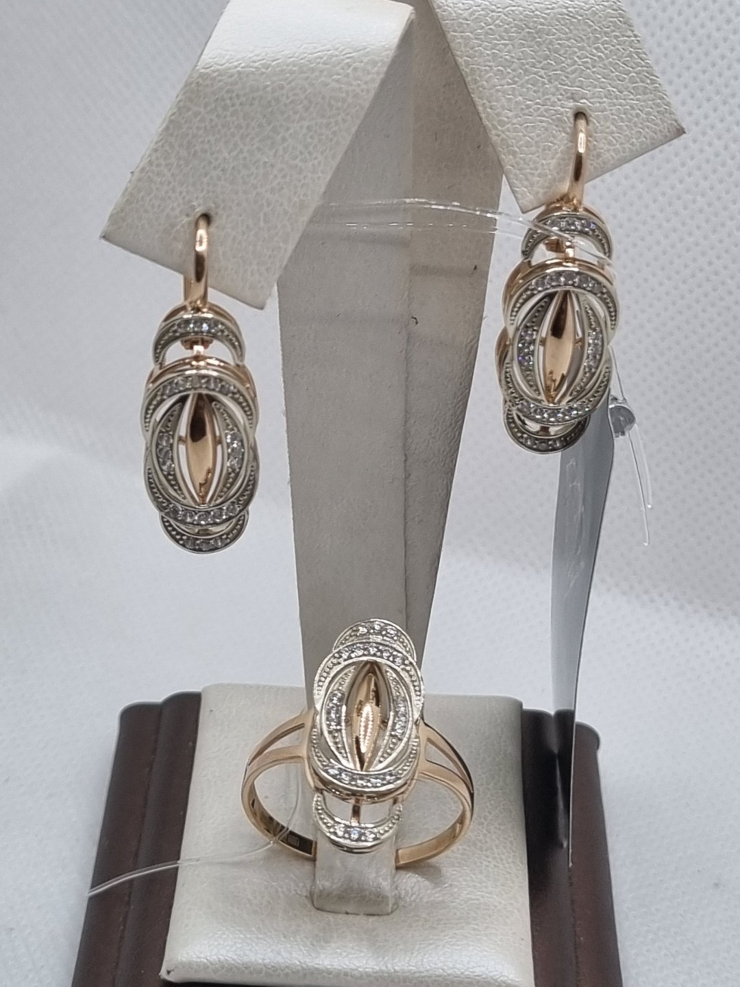 Zhanar Gold ZHA84/229 вес 9.78 г золото, цирконий купить,731450