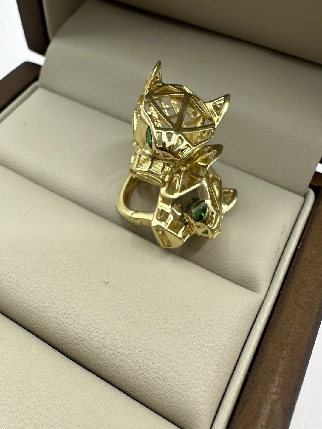 Серьги Ab Серьги золото 585,алтын сырга барыс тигр вес 4.39 г золото, изумруд купить,NaN