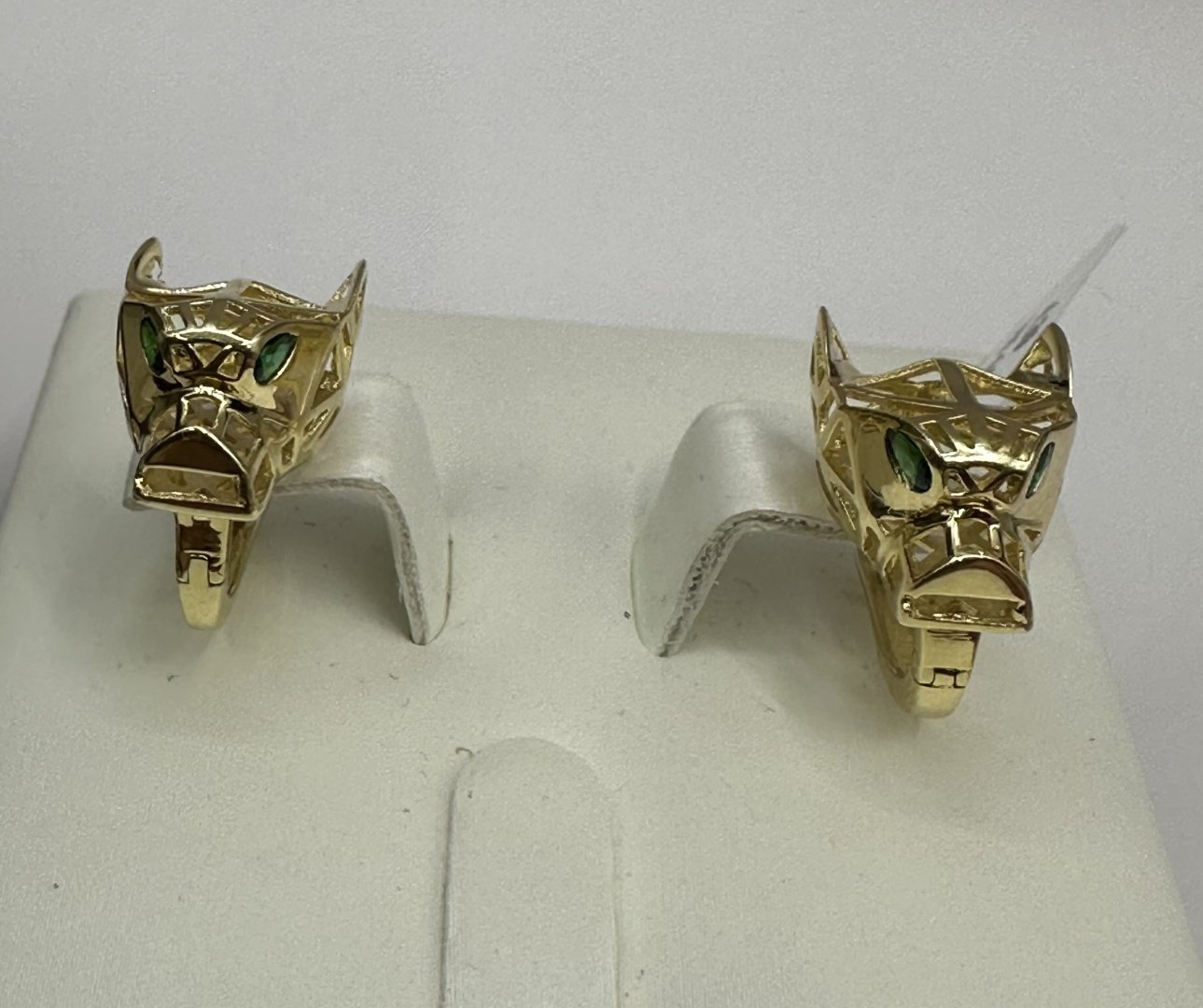 Серьги Ab Серьги золото 585,алтын сырга барыс тигр вес 4.39 г золото, изумруд купить,NaN
