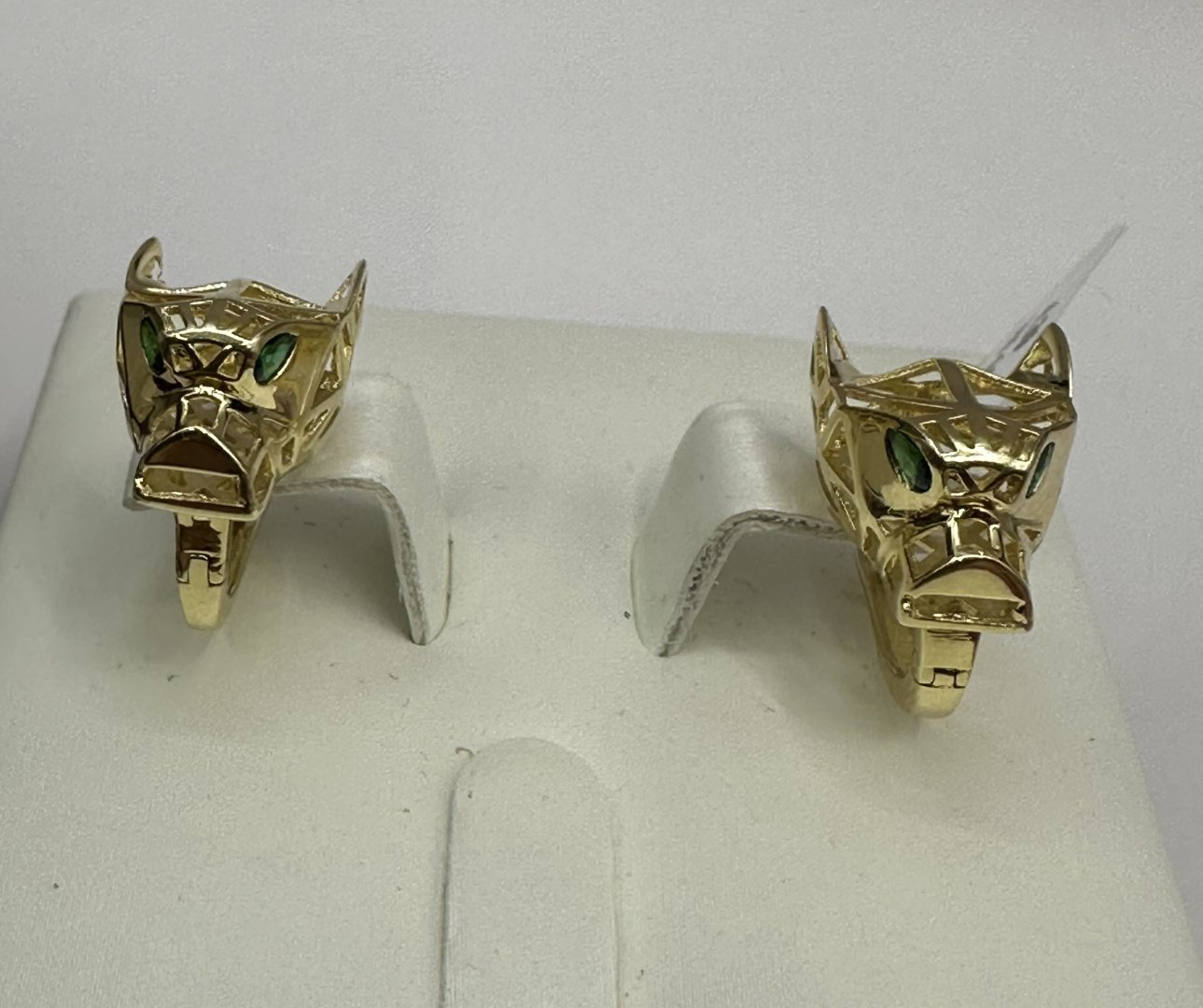 Серьги Ab Серьги золото 585,алтын сырга барыс тигр вес 4.39 г золото, изумруд купить,NaN