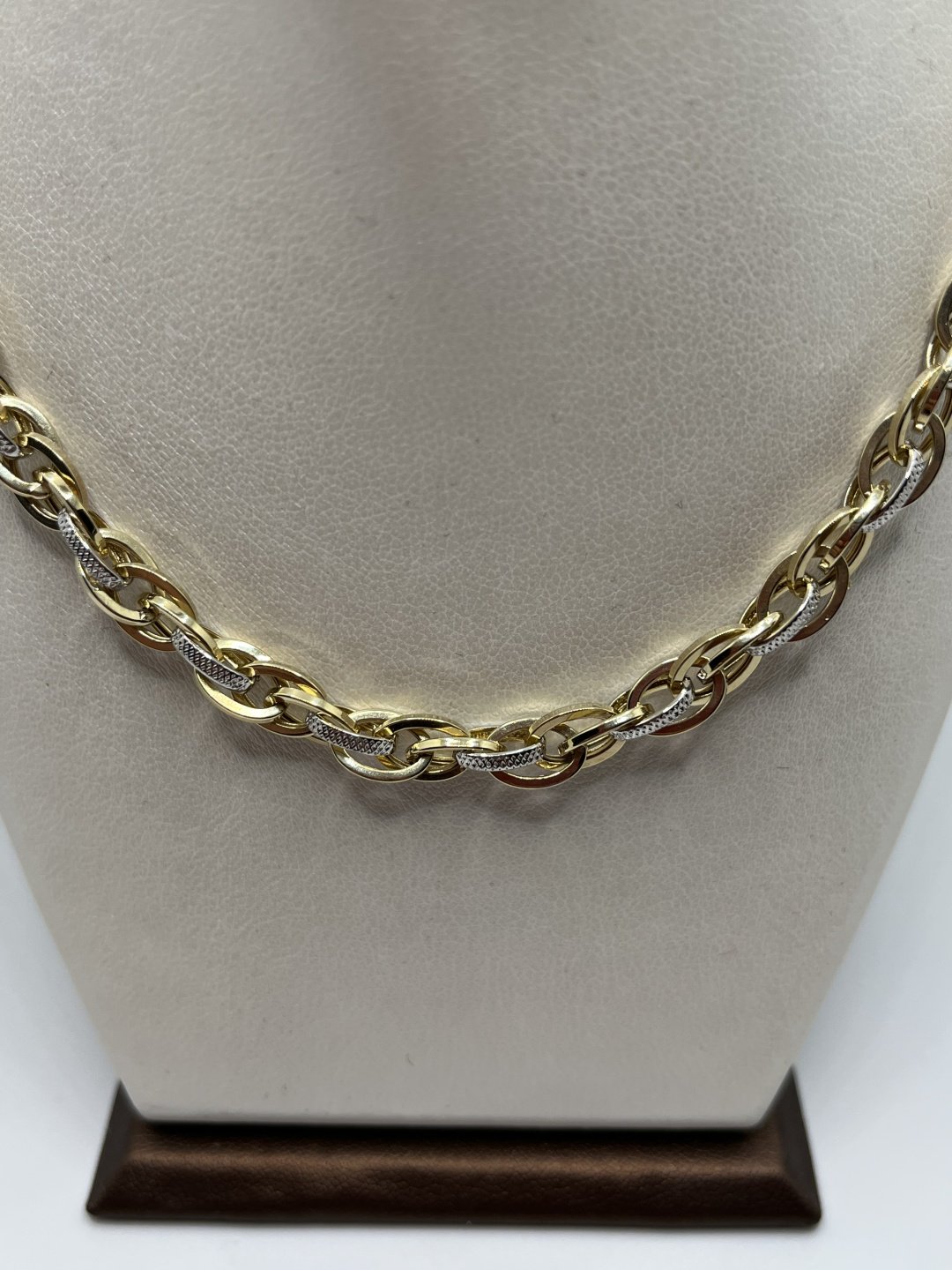 Цепь Timuchin Gold LA1986/857 длина 55 см, вес 14.81 г золото, плетение отсутствует купить,NaN