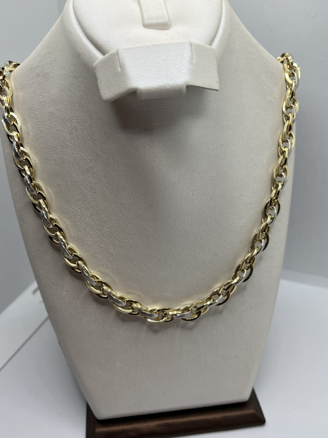 Цепь Timuchin Gold LA1986/857 длина 55 см, вес 14.81 г золото, плетение отсутствует купить,NaN