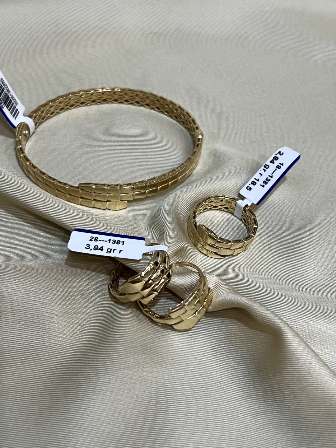 ITALY Bulgari 28-1381 вес 17.62 г золото, без вставок купить,1335200