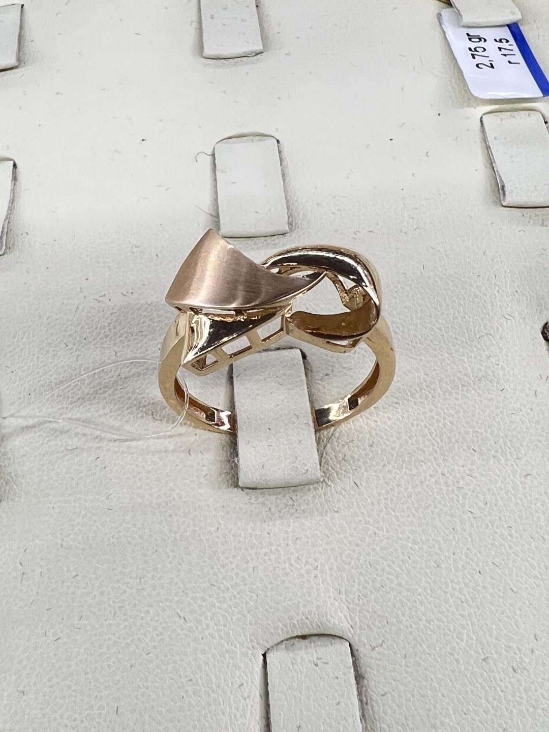 Кольцо Diamond Union 329195 размер 19.5 вес 3.29 г золото, без вставок купить,NaN