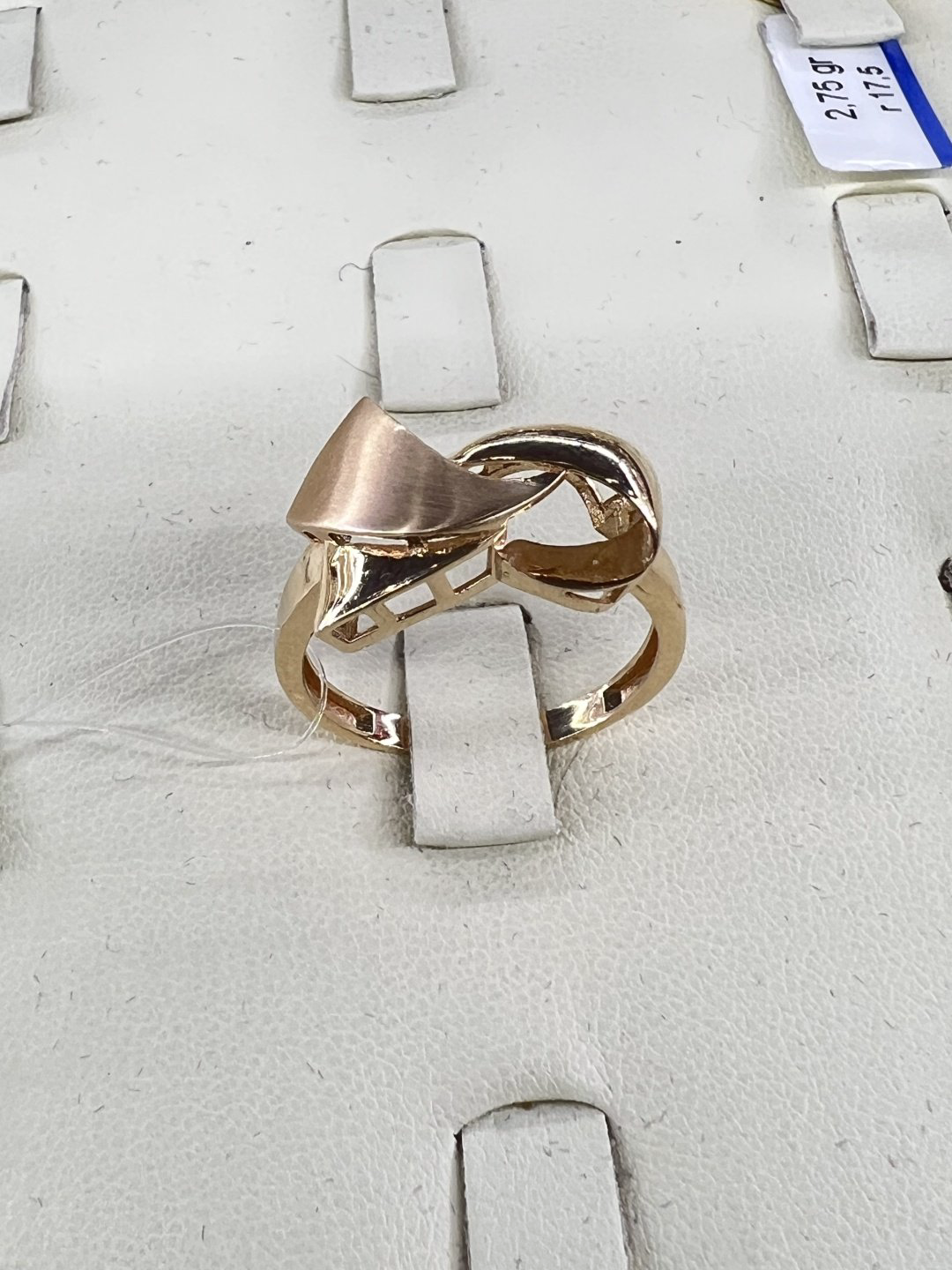 Кольцо Diamond Union 329195 размер 19.5 вес 3.29 г золото, без вставок купить,NaN