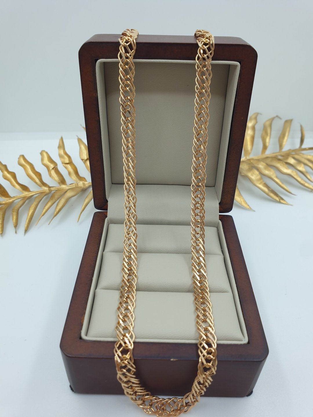 Цепь Dinara Gold 516915 длина 60 см, вес 11.77 г золото, плетение тройной ромб купить,NaN