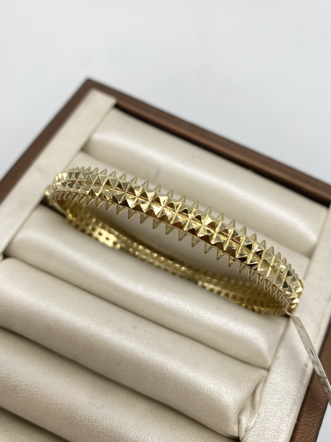 Браслет Gold Karla N-14 длина 18 см, вес 8.33 г золото, плетение отсутствует - ForteMarket Браслет Gold Karla N-14 длина 18 см, вес 8.33 г золото, плетение отсутствует купить,621200