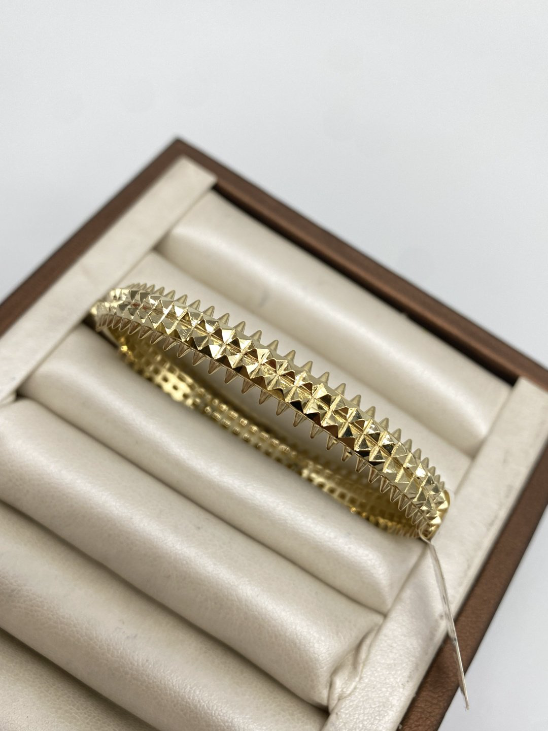 Браслет Gold Karla N-14 длина 18 см, вес 8.33 г золото, плетение отсутствует - ForteMarket Браслет Gold Karla N-14 длина 18 см, вес 8.33 г золото, плетение отсутствует купить,621200