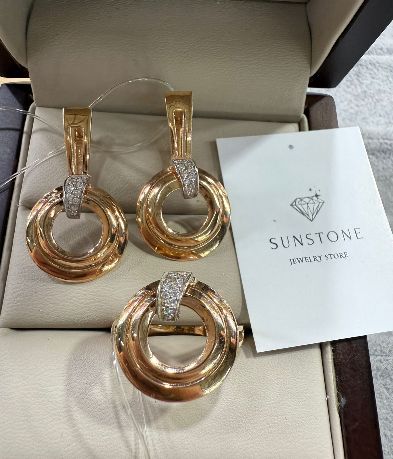 Комплект Sunstone S649 золото 7.80гр 19р купить,490000