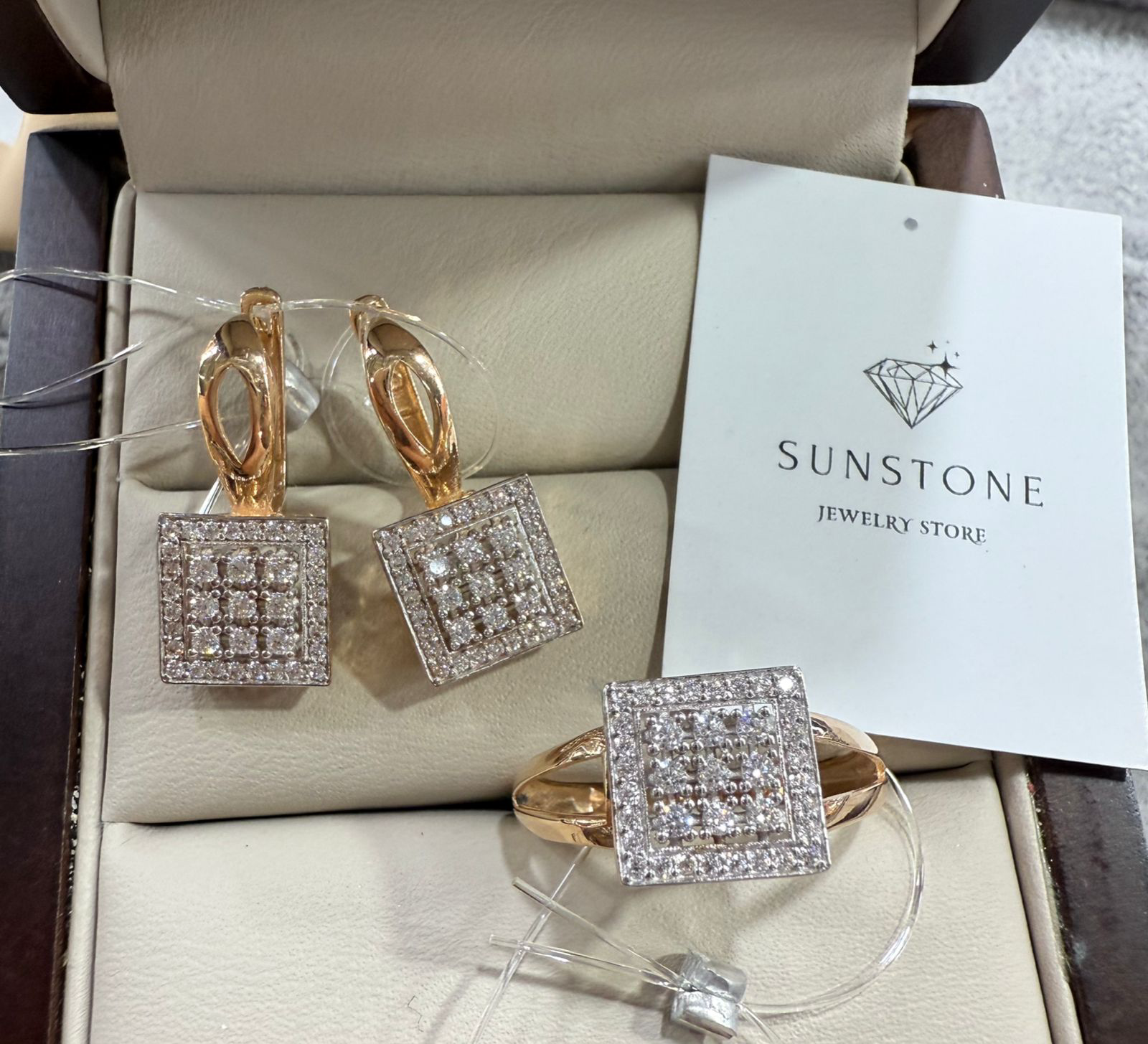Комплект Sunstone S647 золото 6.5гр 19р купить,500000