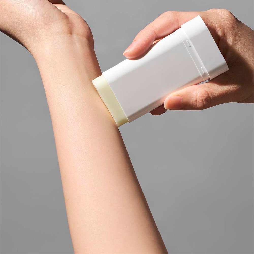 LAGOM стик Солнцезащитный стик матирующий Lagom Airy Velvet Sun Stick Spf50+ PA++++ для лица, для зоны декольте 19 г - ForteMarket LAGOM стик Солнцезащитный стик матирующий Lagom Airy Velvet Sun Stick Spf50+ PA++++ для лица, для зоны декольте 19 г купить,NaN