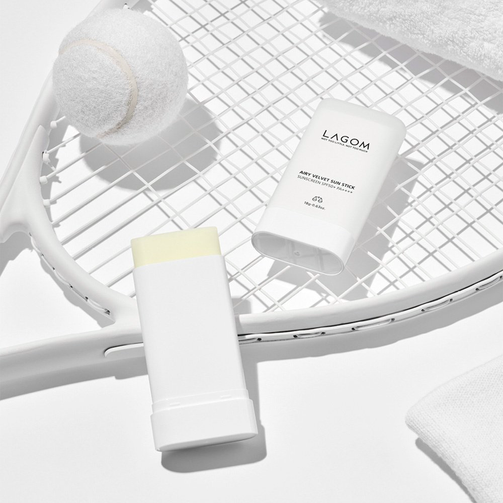 LAGOM стик Солнцезащитный стик матирующий Lagom Airy Velvet Sun Stick Spf50+ PA++++ для лица, для зоны декольте 19 г - ForteMarket LAGOM стик Солнцезащитный стик матирующий Lagom Airy Velvet Sun Stick Spf50+ PA++++ для лица, для зоны декольте 19 г купить,NaN