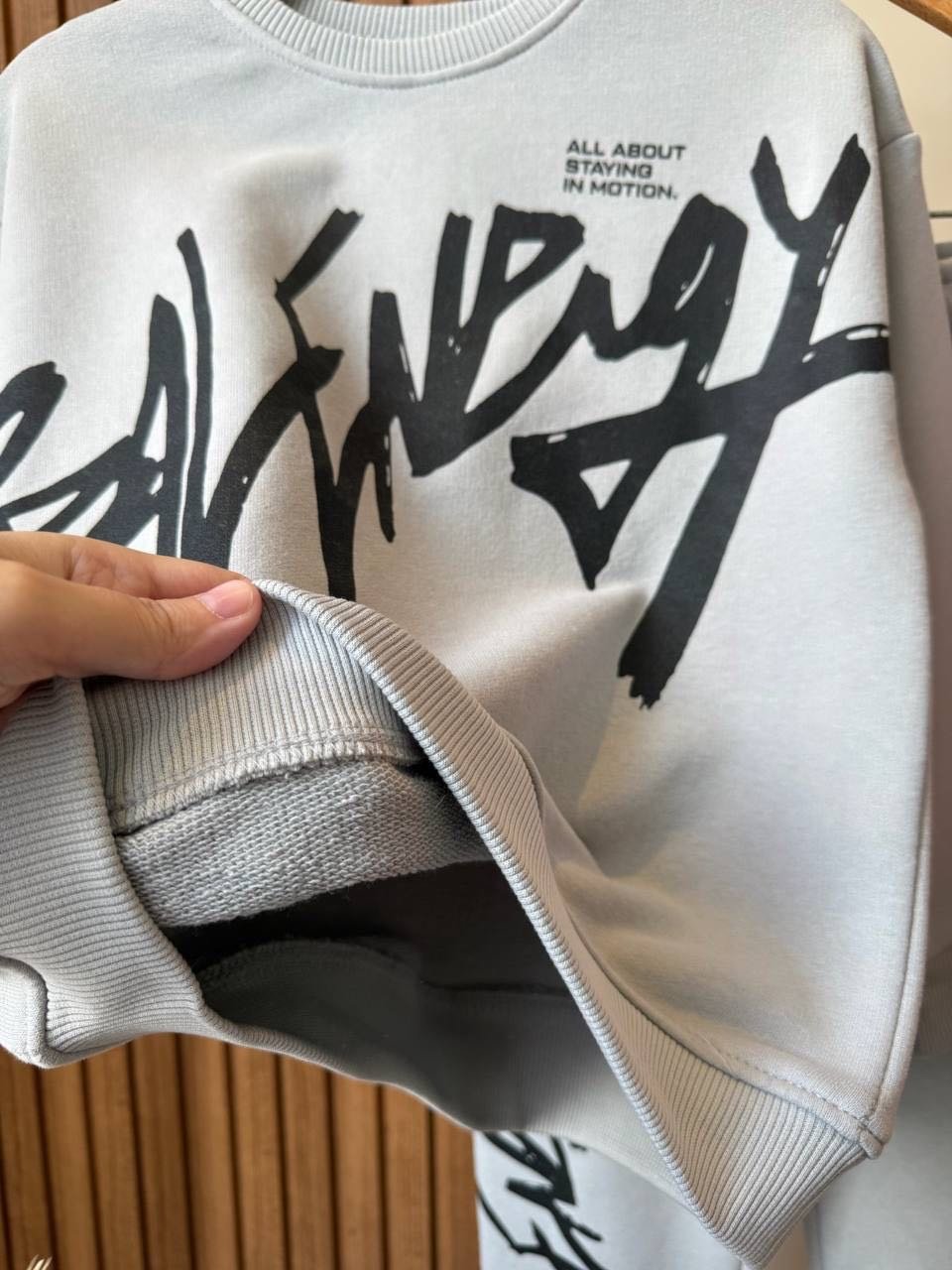 Спортивный костюм серые 152