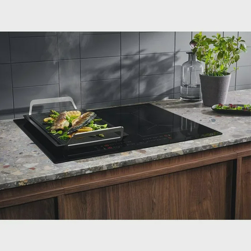 Индукционная встраиваемая поверхность Electrolux EIV644