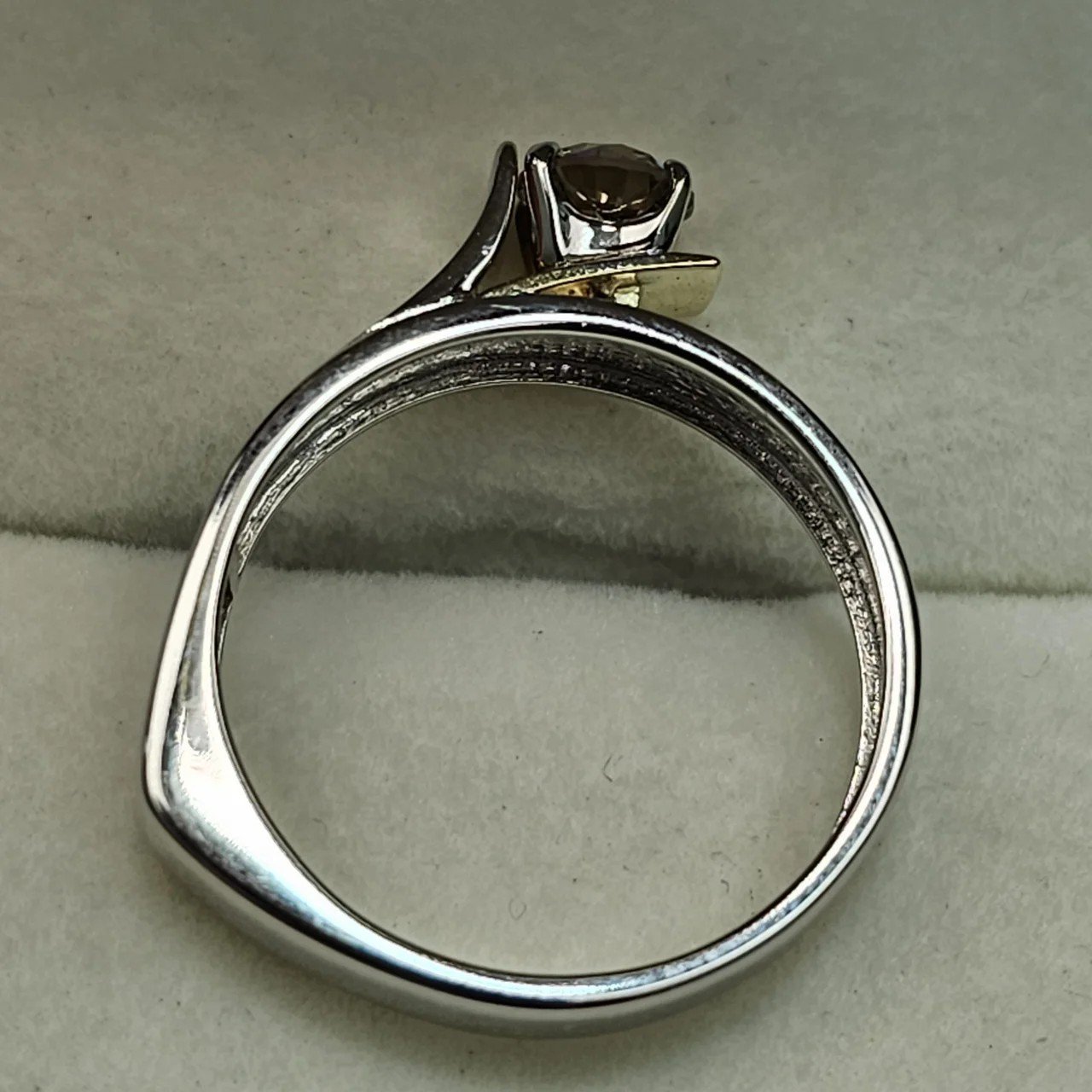 Кольцо Deimantas 108554669 17р 3,23гр 0,52ct. купить,NaN