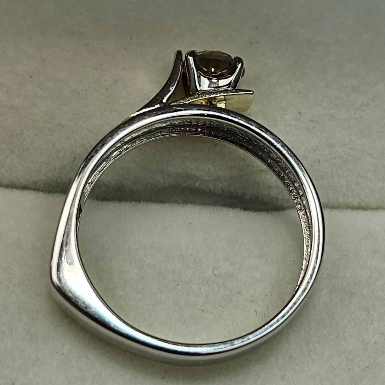 Кольцо Deimantas 108554669 17р 3,23гр 0,52ct. купить,NaN