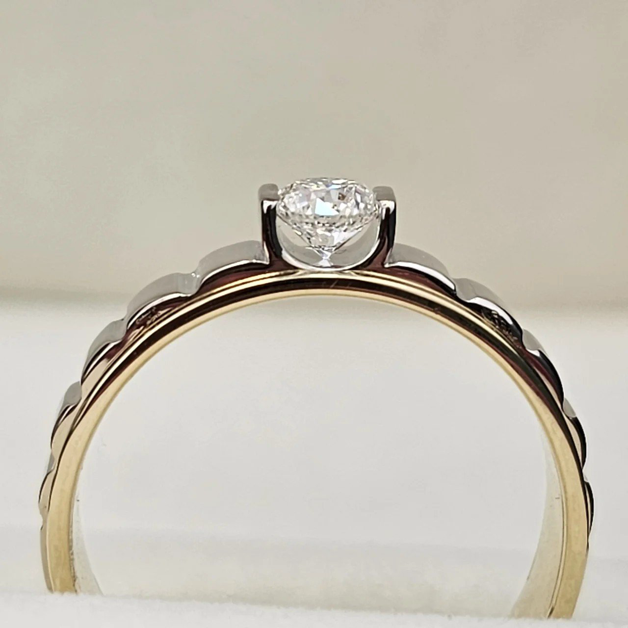 Кольцо Deimantas 108563176 18р 4,41гр 0,33ct. купить,NaN