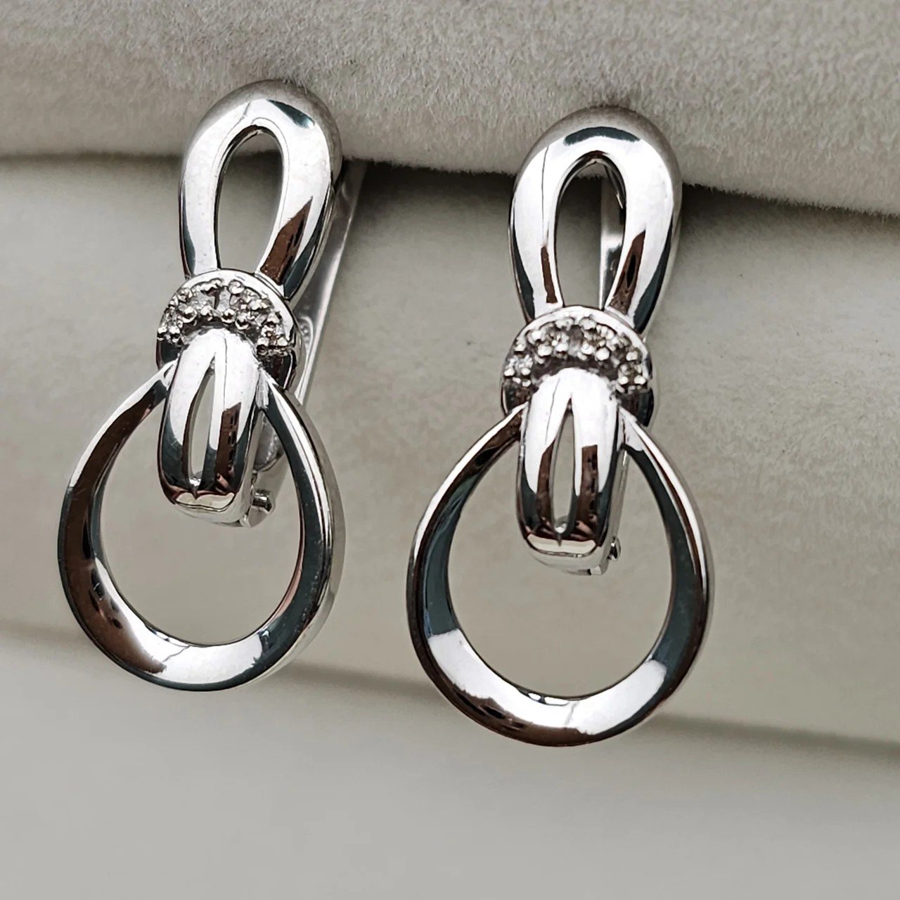 Серьги Deimantas 108563673 2,48гр 0,04ct. купить,NaN