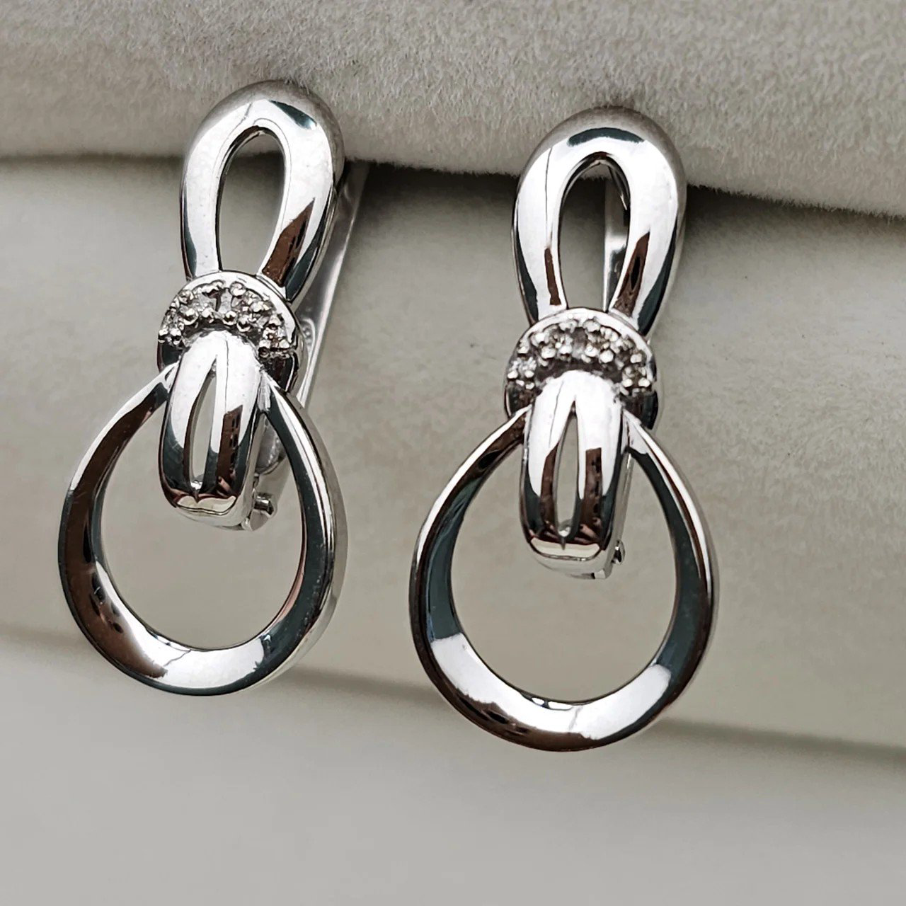 Серьги Deimantas 108563673 2,48гр 0,04ct. купить,NaN