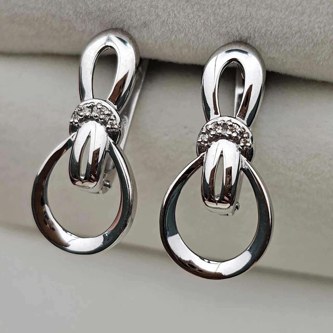 Серьги Deimantas 108563673 2,48гр 0,04ct. купить,NaN