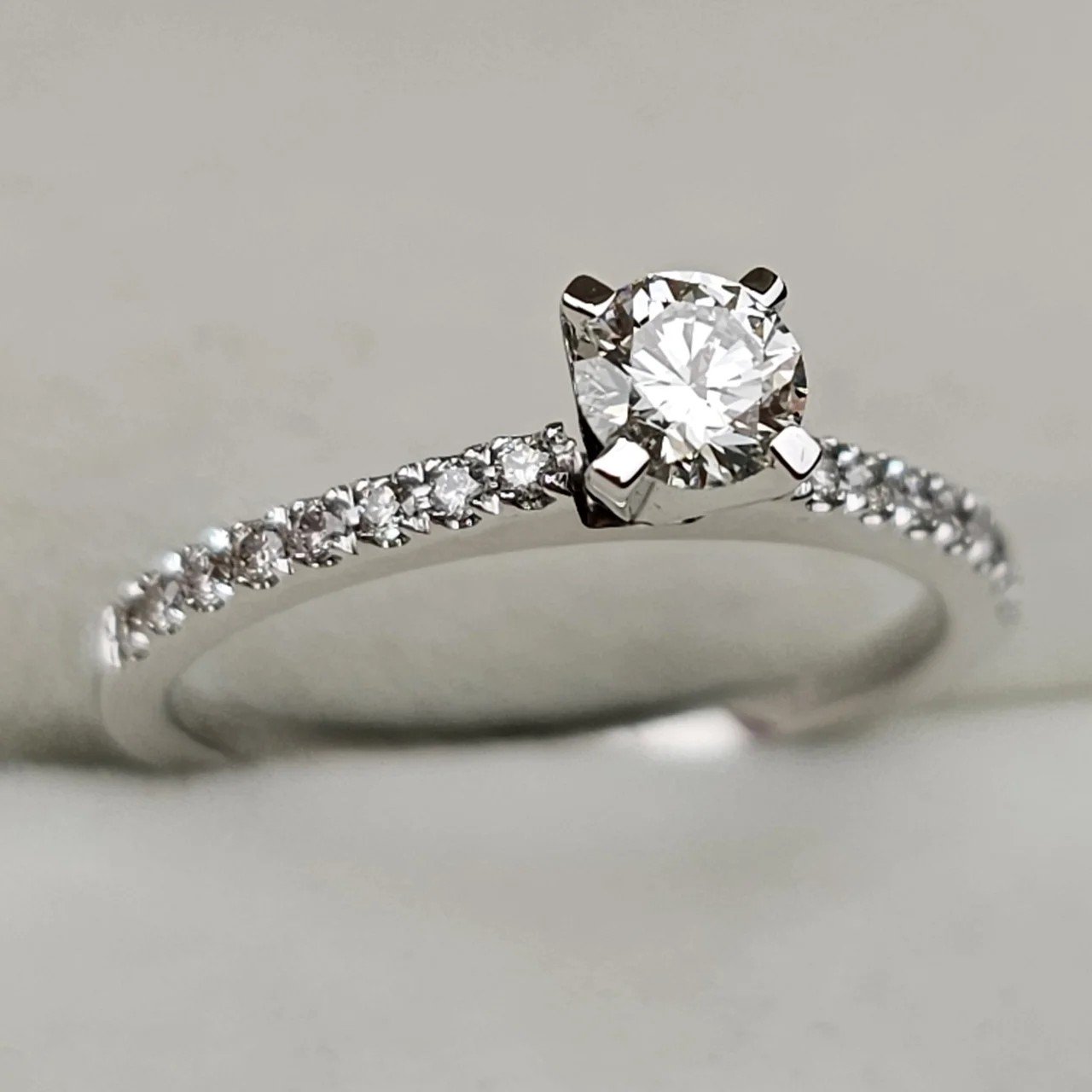 Кольцо Deimantas 108599847 16,5р 1,93гр 0,46ct. купить,NaN