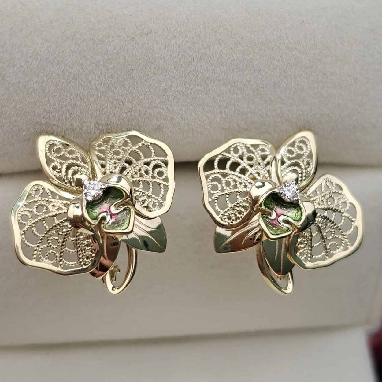 Серьги Deimantas 108563681 4,23гр 0,07ct. купить,NaN