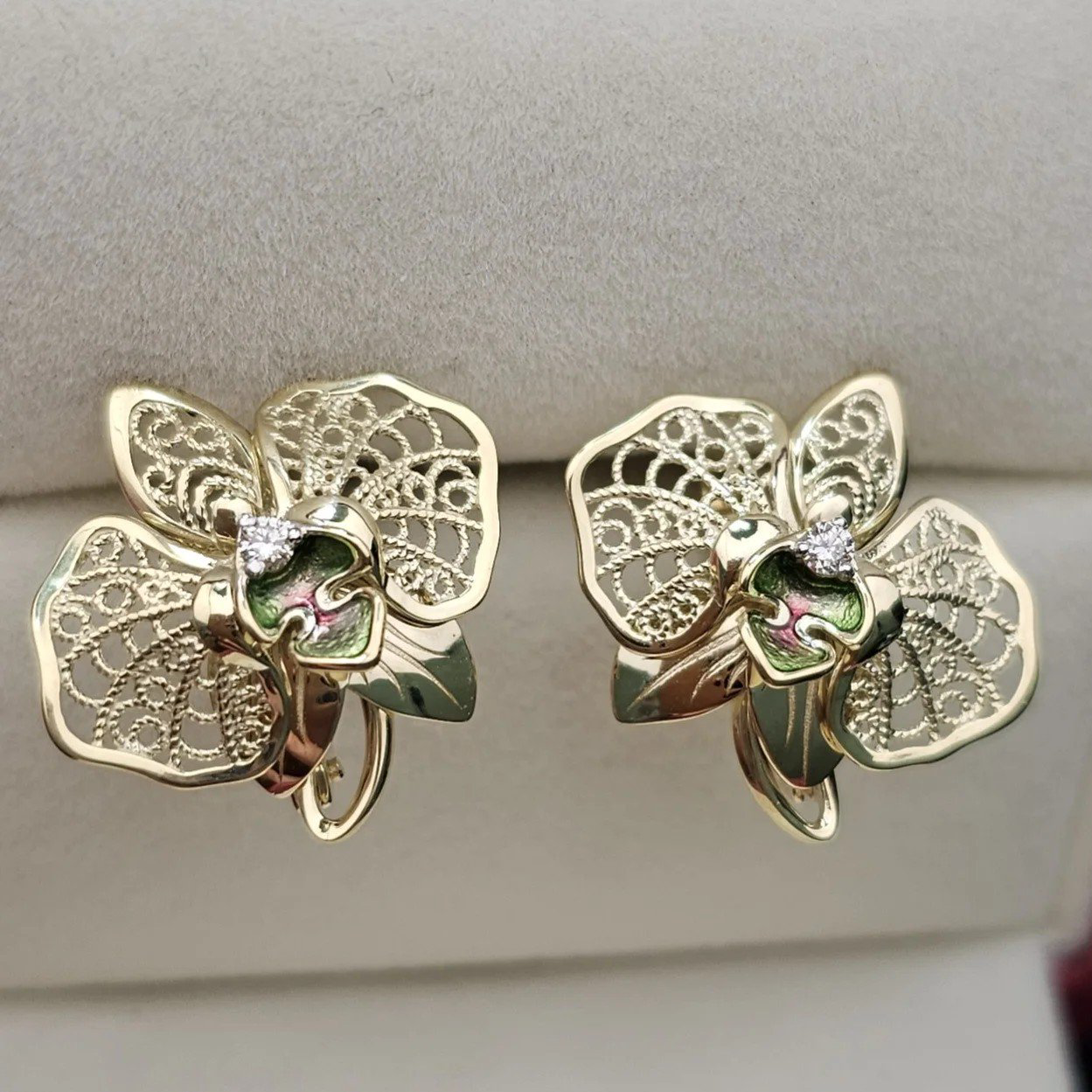 Серьги Deimantas 108563681 4,23гр 0,07ct. купить,NaN