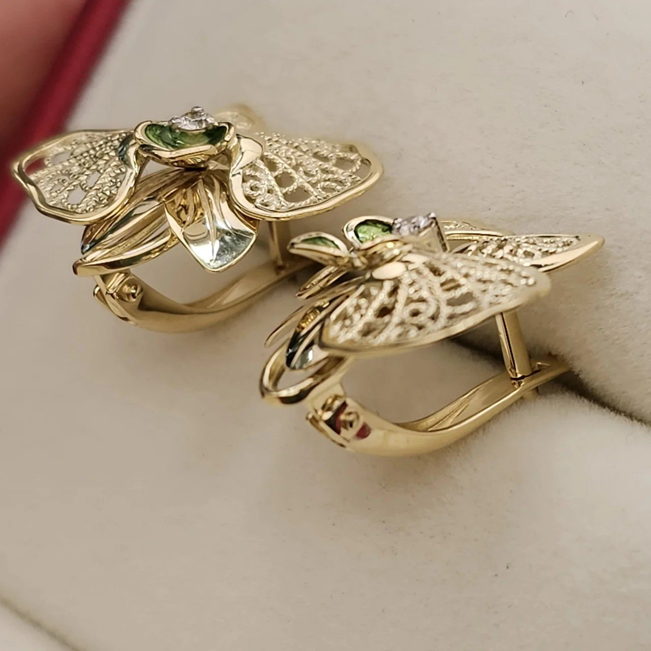 Серьги Deimantas 108563681 4,23гр 0,07ct. купить,NaN
