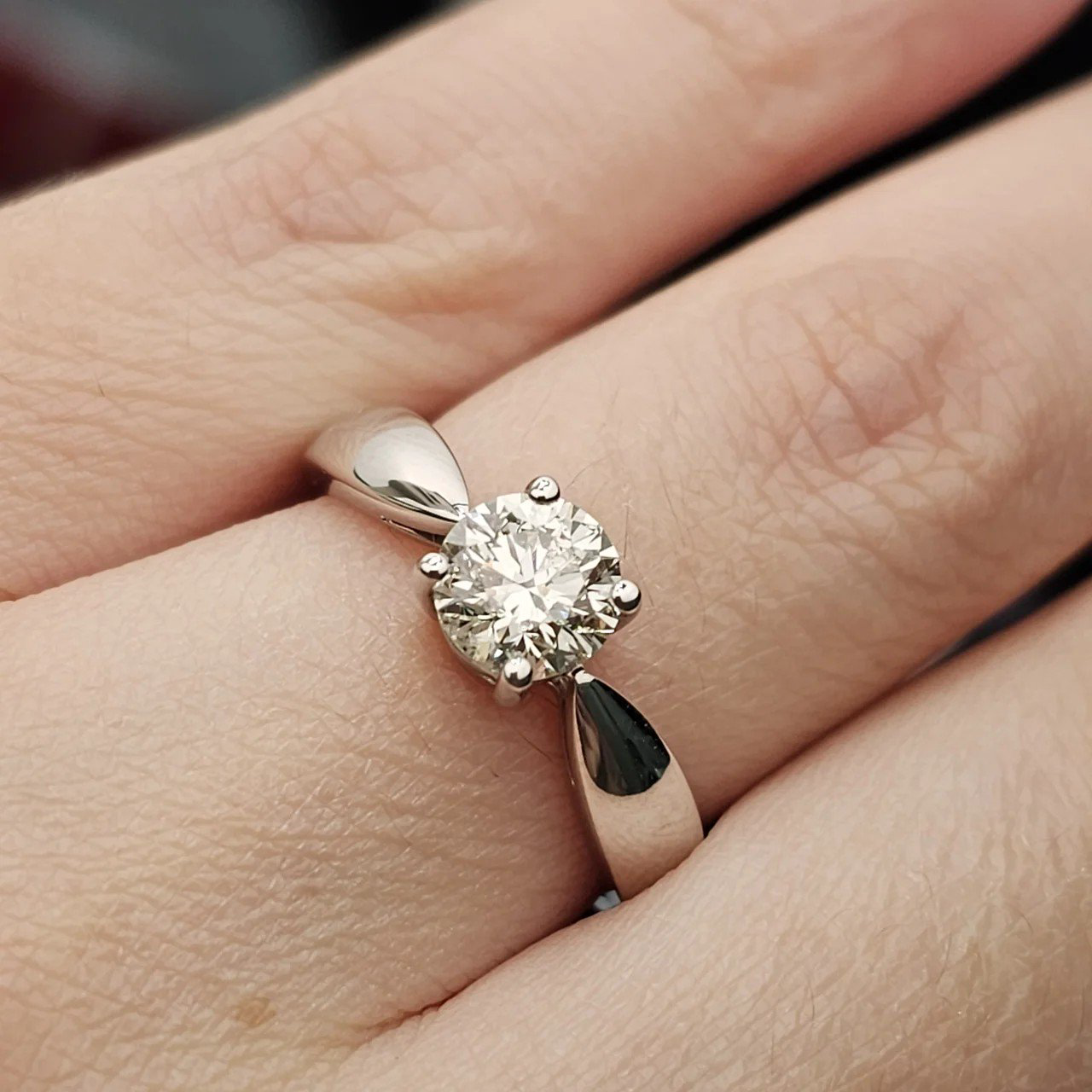 Кольцо Deimantas 108599869 18р 5,12гр 1,0ct. купить,NaN