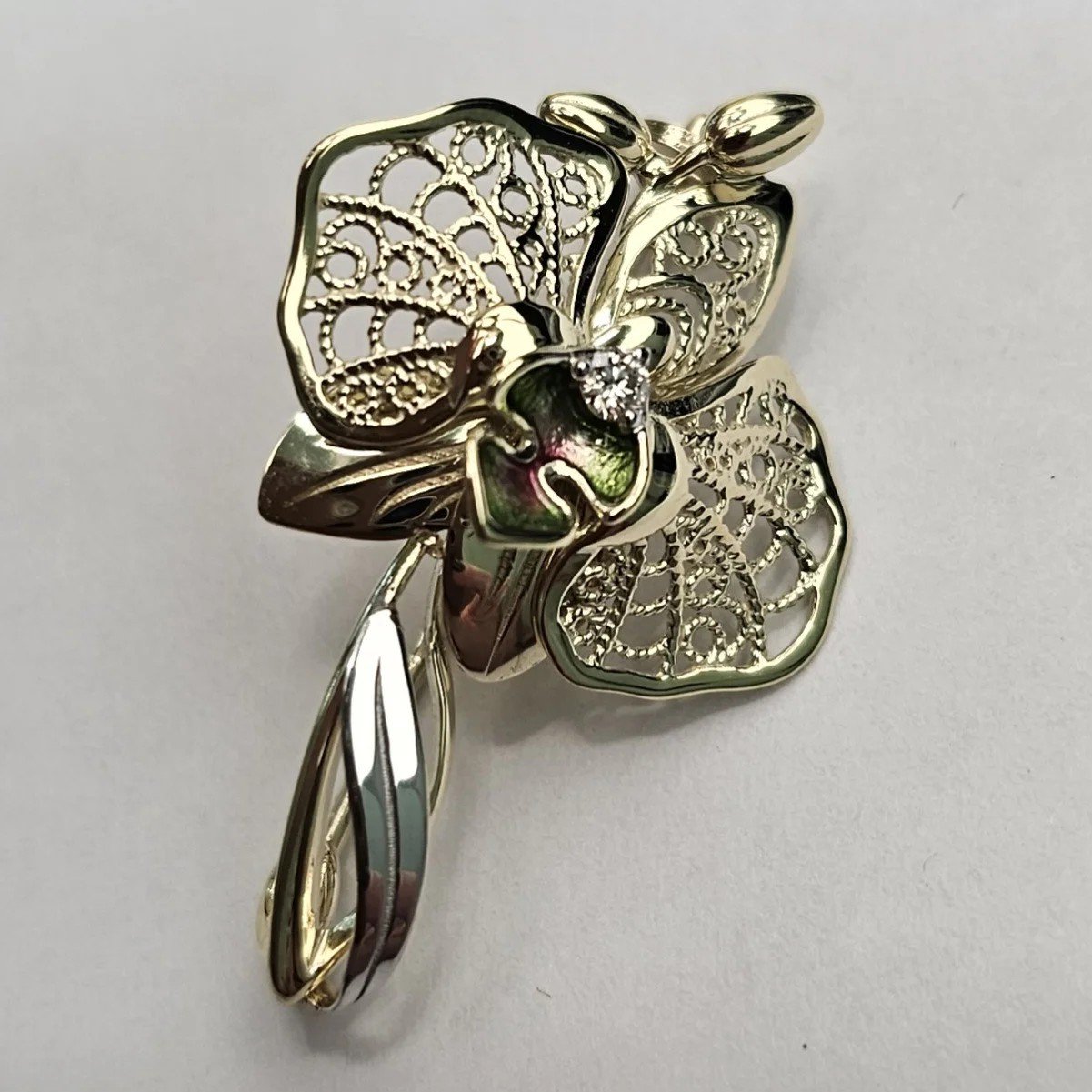 Брошь Deimantas 108563756 2,34гр 0,035ct. купить,NaN