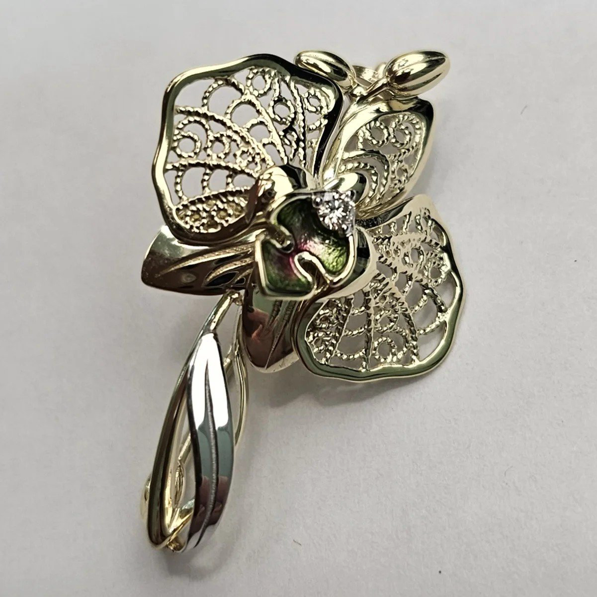 Брошь Deimantas 108563756 2,34гр 0,035ct. купить,NaN