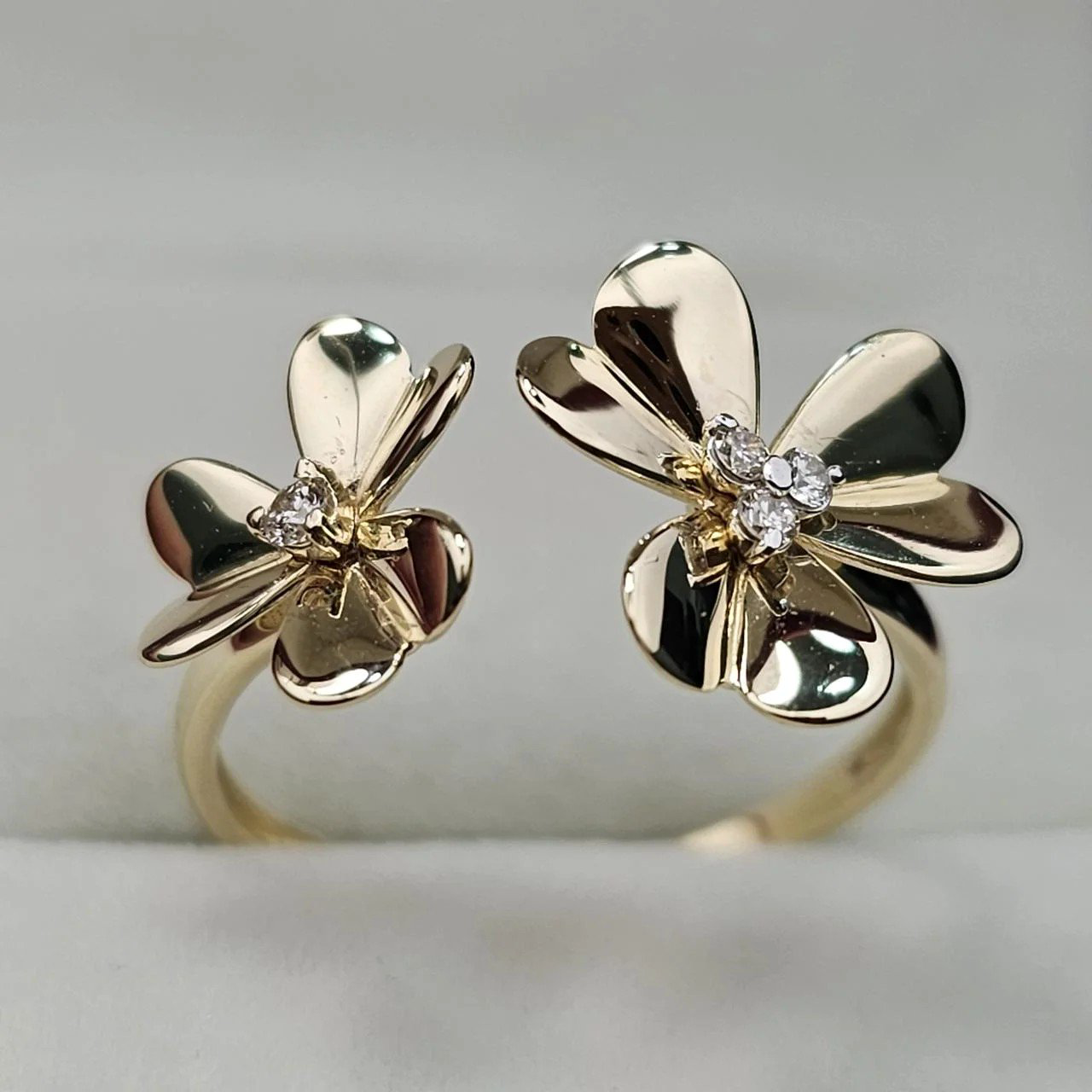 Кольцо Deimantas 108563502 17,5р 1,8гр 0,063ct. купить,NaN