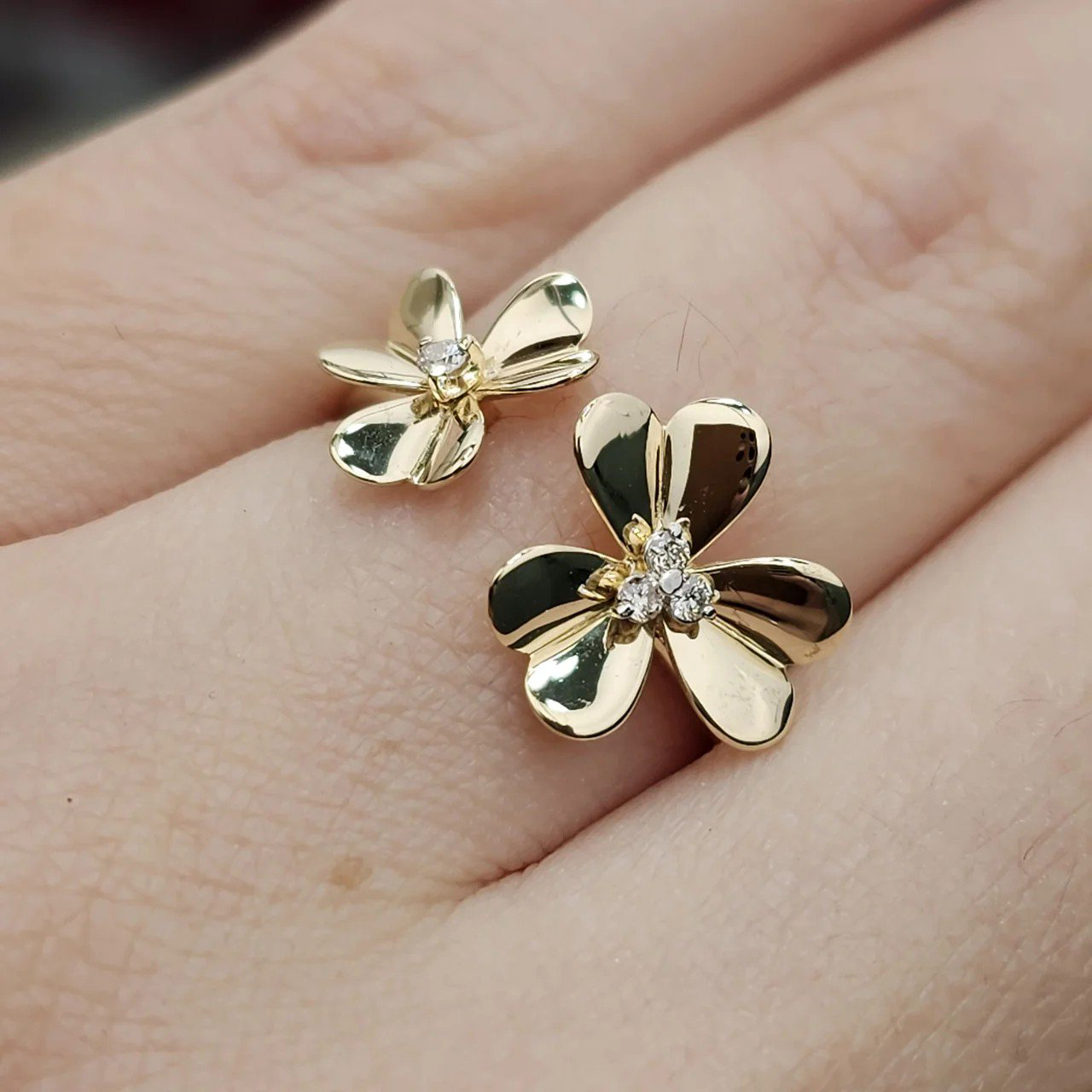 Кольцо Deimantas 108563502 17,5р 1,8гр 0,063ct. купить,NaN
