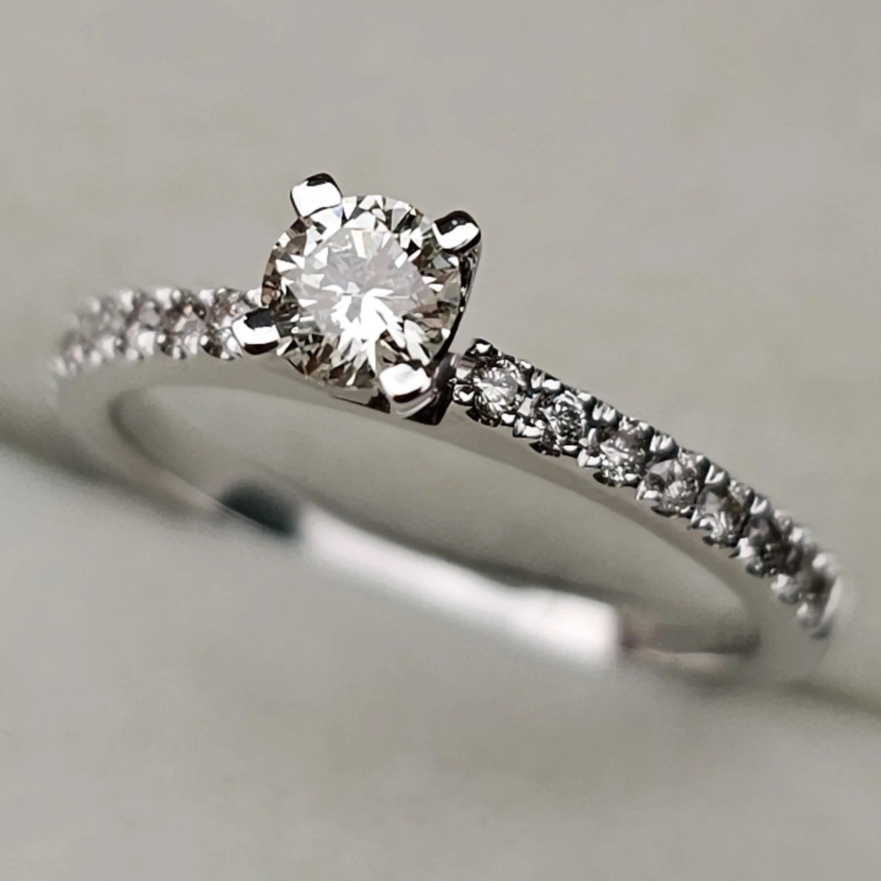 Кольцо Deimantas 108599974 15,5р 1,85гр 0,36ct. купить,NaN