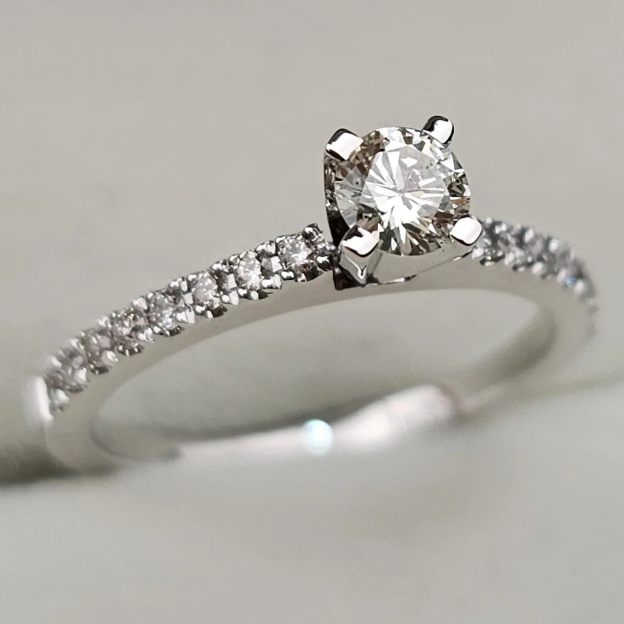 Кольцо Deimantas 108599974 15,5р 1,85гр 0,36ct. купить,NaN