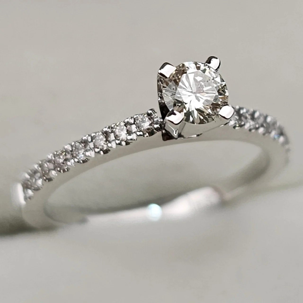 Кольцо Deimantas 108599974 15,5р 1,85гр 0,36ct. купить,NaN