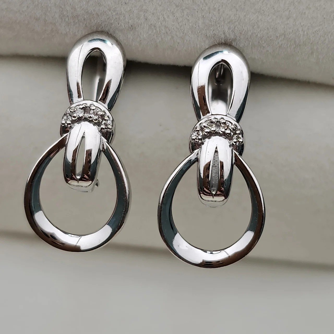 Серьги Deimantas 108563667 2,49гр 0,04ct. купить,NaN
