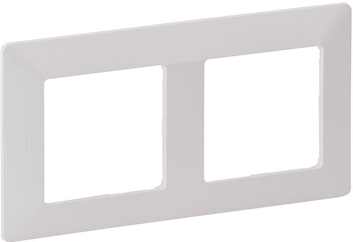 Рамка Legrand 754002 белая купить,NaN