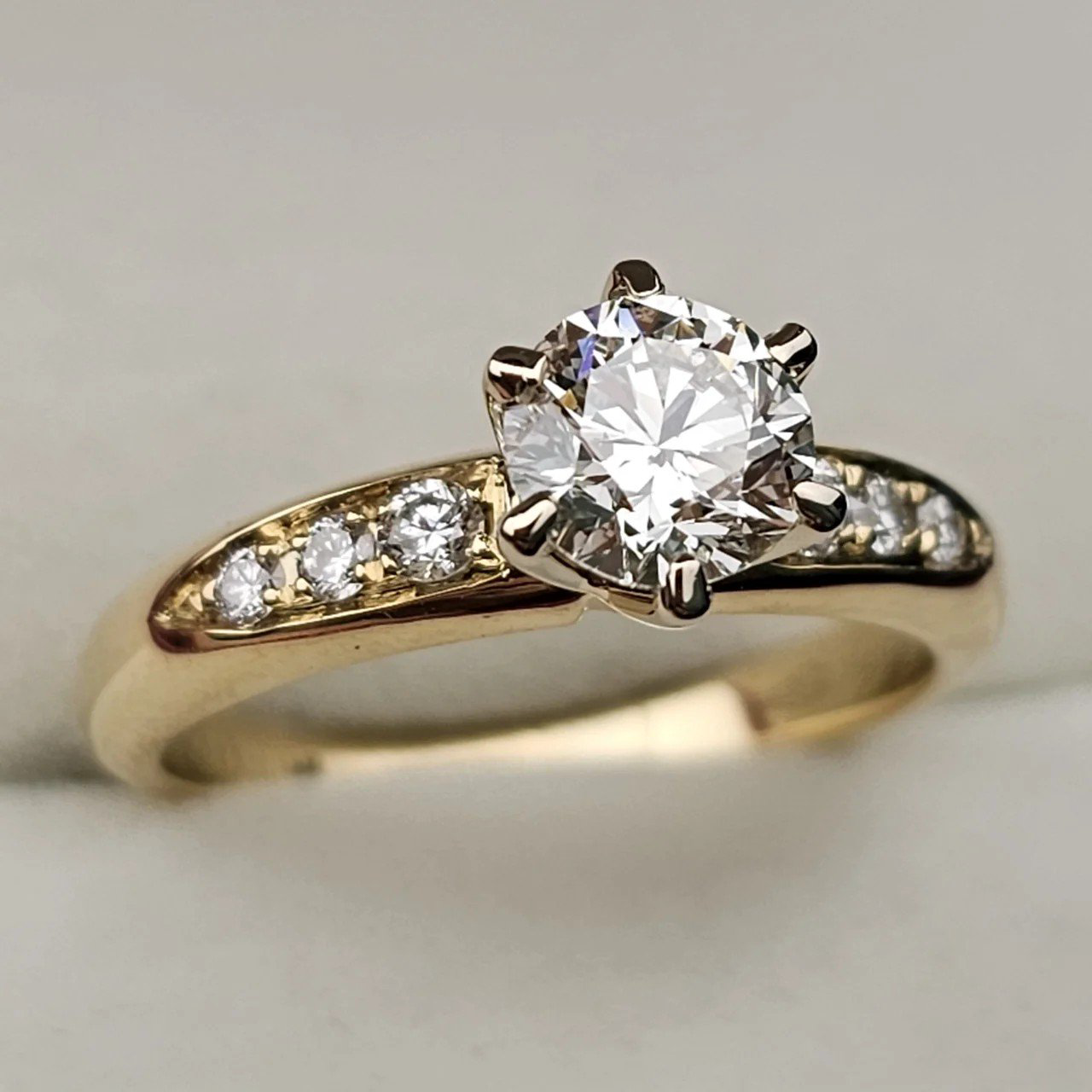 Кольцо Deimantas 108599914 18,5р 5,34гр 1,27ct. купить,NaN