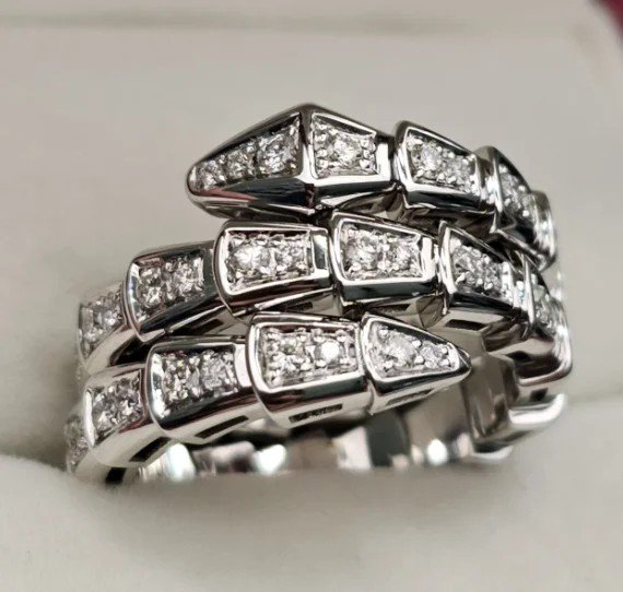 Комплект Deimantas 108601534 17,5р 0,95ct 0,84ct. купить,NaN