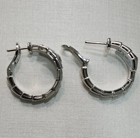 Комплект Deimantas 108601534 17,5р 0,95ct 0,84ct. купить,NaN