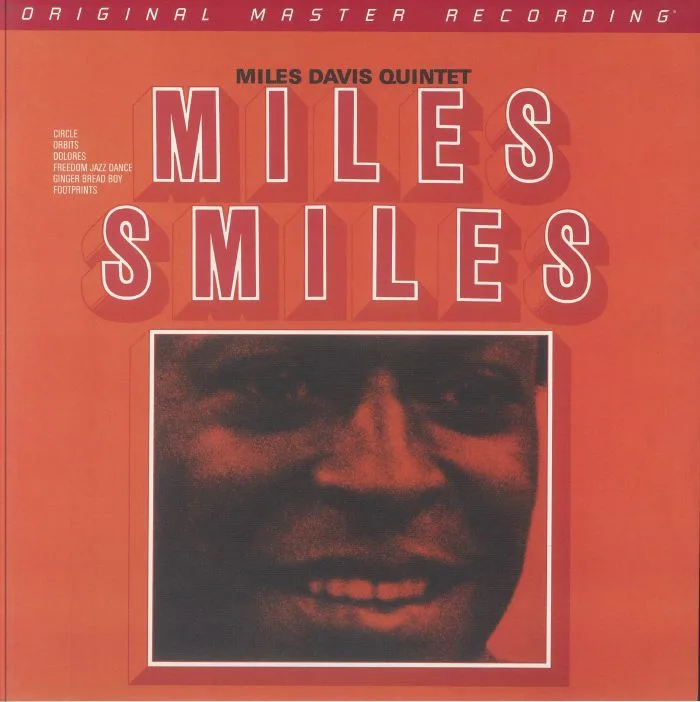 Лицевая сторона обложки — Miles DAVIS — Miles Smiles (reissue)