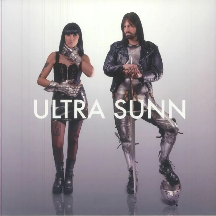 Лицевая сторона обложки — ULTRA SUNN — Beast In You