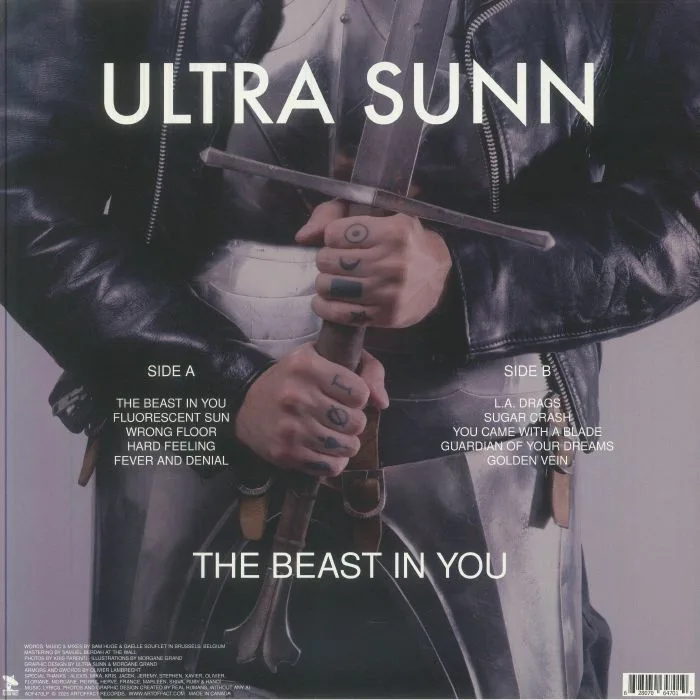 Обратная сторона обложки — ULTRA SUNN — Beast In You
