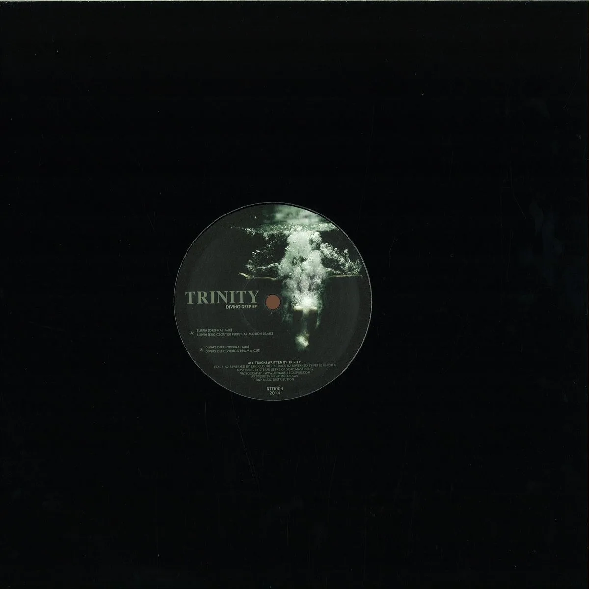 Back cover — Trinity — Diving Deep Ep