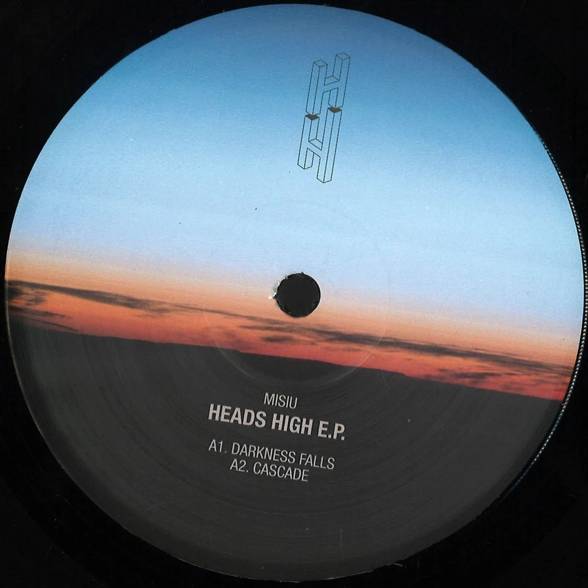 Misiu — Heads High EP