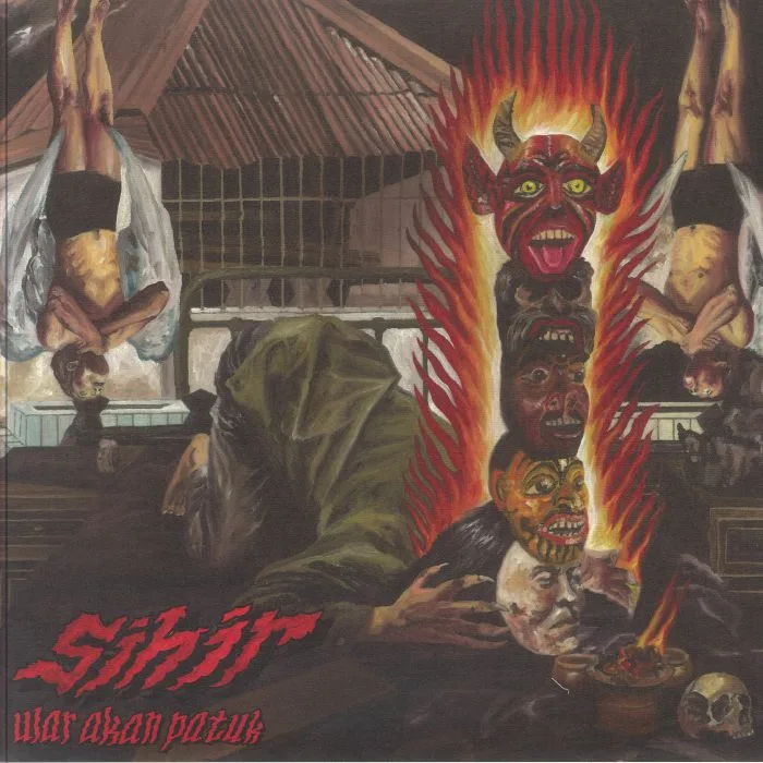 SIHIR — Ular Akan Patuk